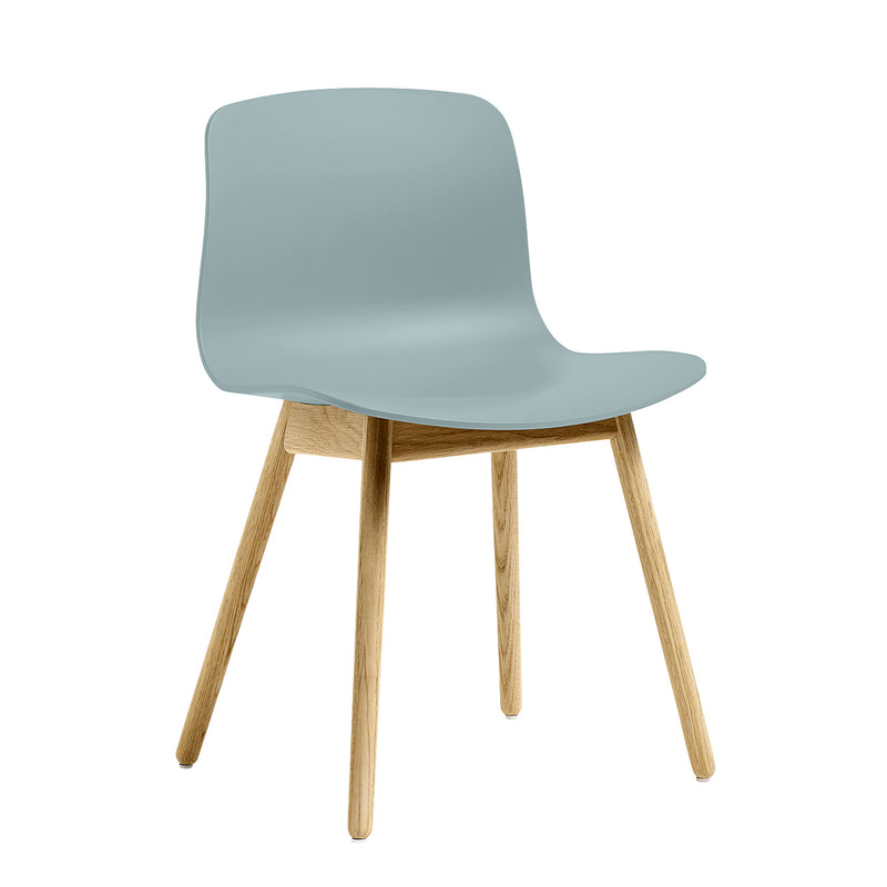 HAY - About A Chair AAC 12 | Standardgleiter Kunststoff / dusty blue 2.0 / Eiche lackiert