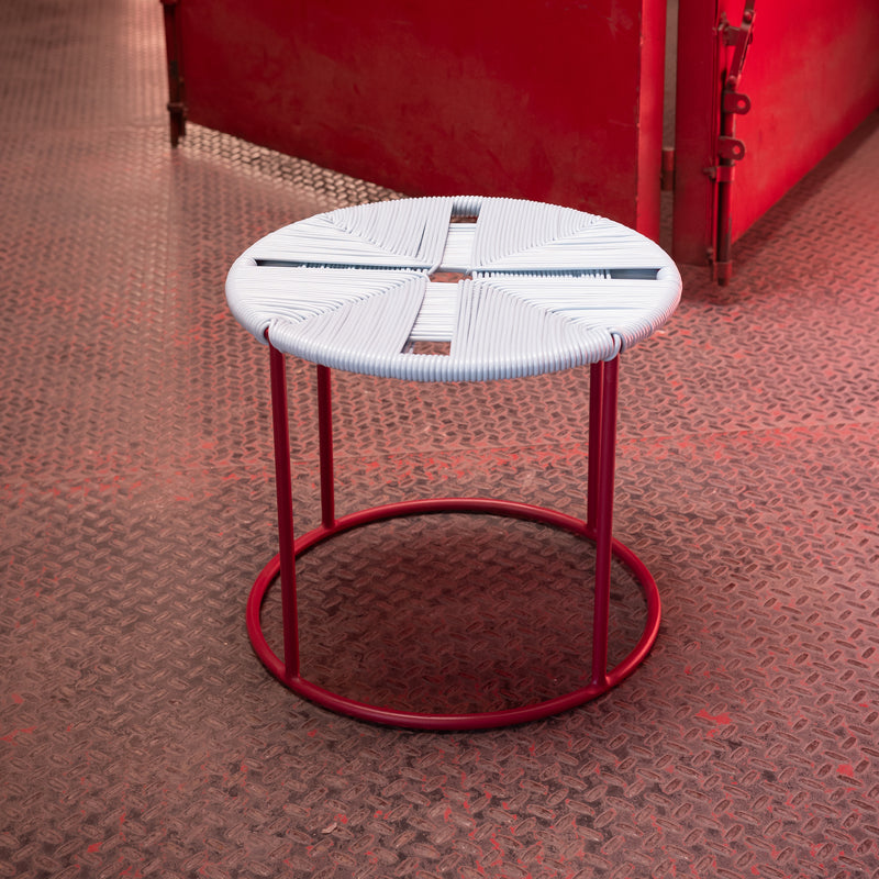 Acapulco Design - The Side Table | hellblau