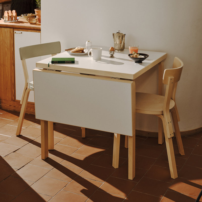 Artek - Aalto DL81C klappbarer Esstisch | weiß