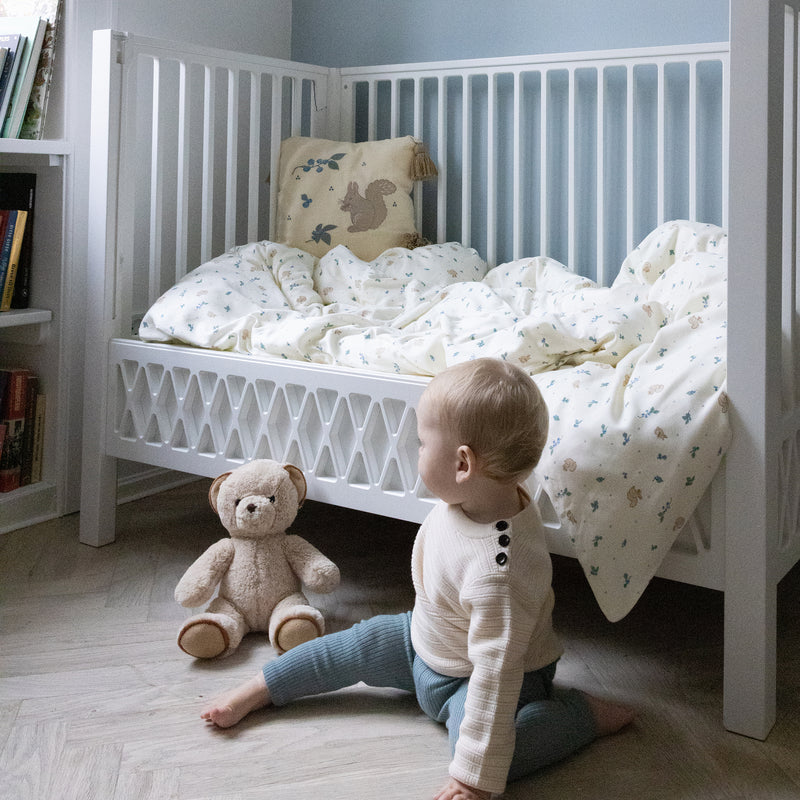 Cam Cam Copenhagen - Besticktes Kissen | blueberries