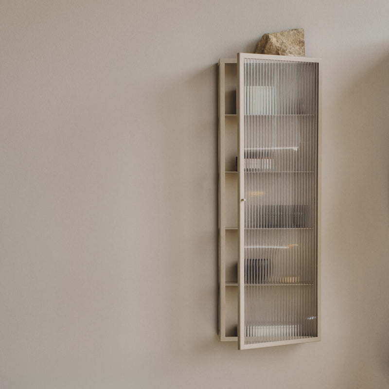 Ferm Living - Haze Wandschrank | 35 x 100 cm / cashmere