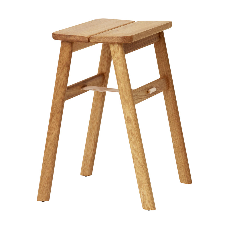 Form & Refine - Angle Hocker |