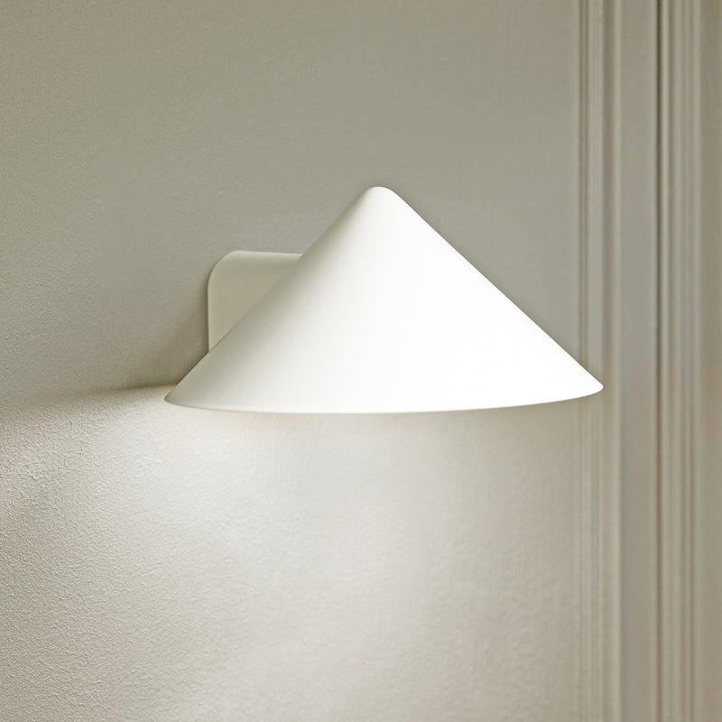 Frandsen - Grasp LED Akku-Wandleuchte | weiß matt