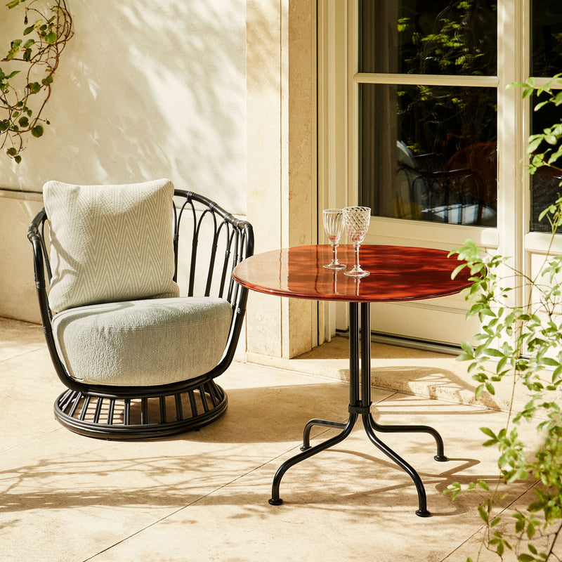 Gubi - Grace Outdoor Lounge Chair | schwarz / beige