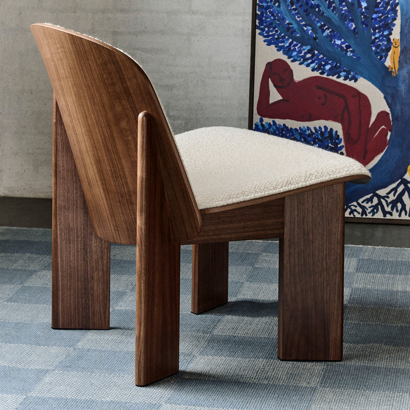 HAY - Chisel Lounge Chair | Volume 01 creme / Nussbaum/creme