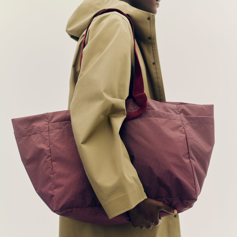 HAY - Grid Weekend Bag | burgundy