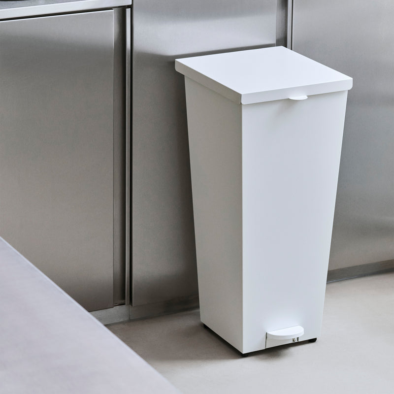 HAY - Loop Mülleimer | 58 l / weiß