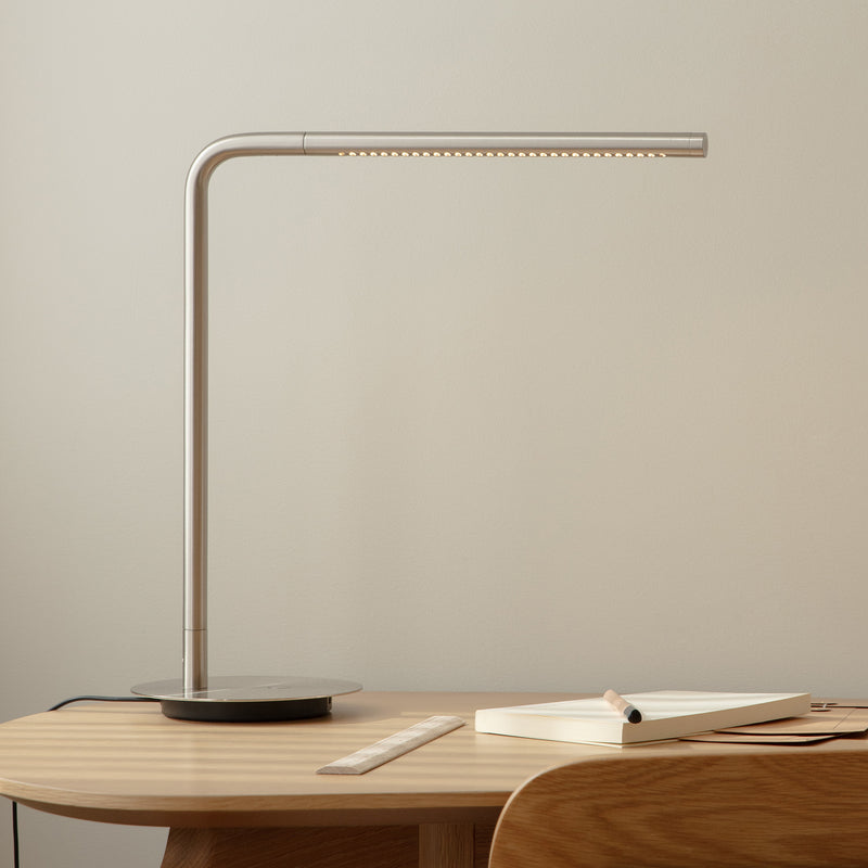 Umage - Omni LED-Tischleuchte | Stahl gebürstet