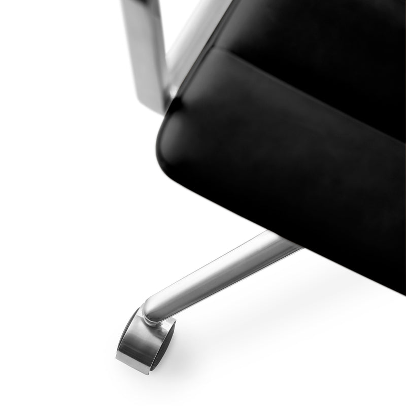 Vipp - 452 Drehstuhl | Rollen / Leder schwarz / Aluminium poliert
