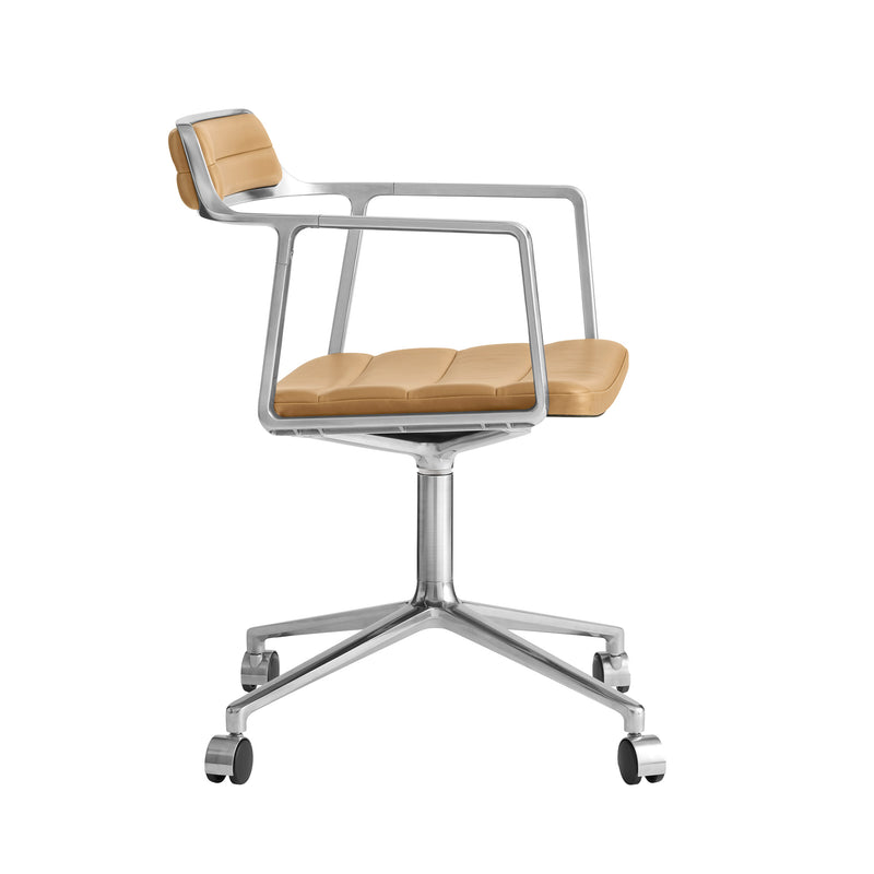 Vipp - 452 Drehstuhl | Rollen / Leder camel / Aluminium poliert