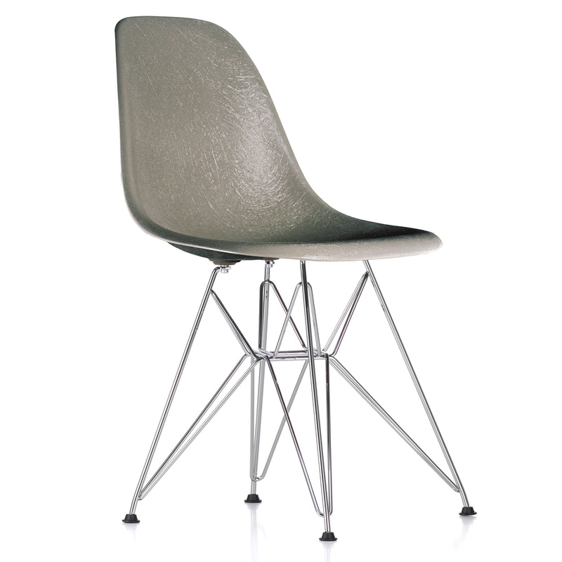 Vitra - Eames Fiberglass Side Chair DSR | Filzgleiter basic dark / Raw Umber / glanzchrom