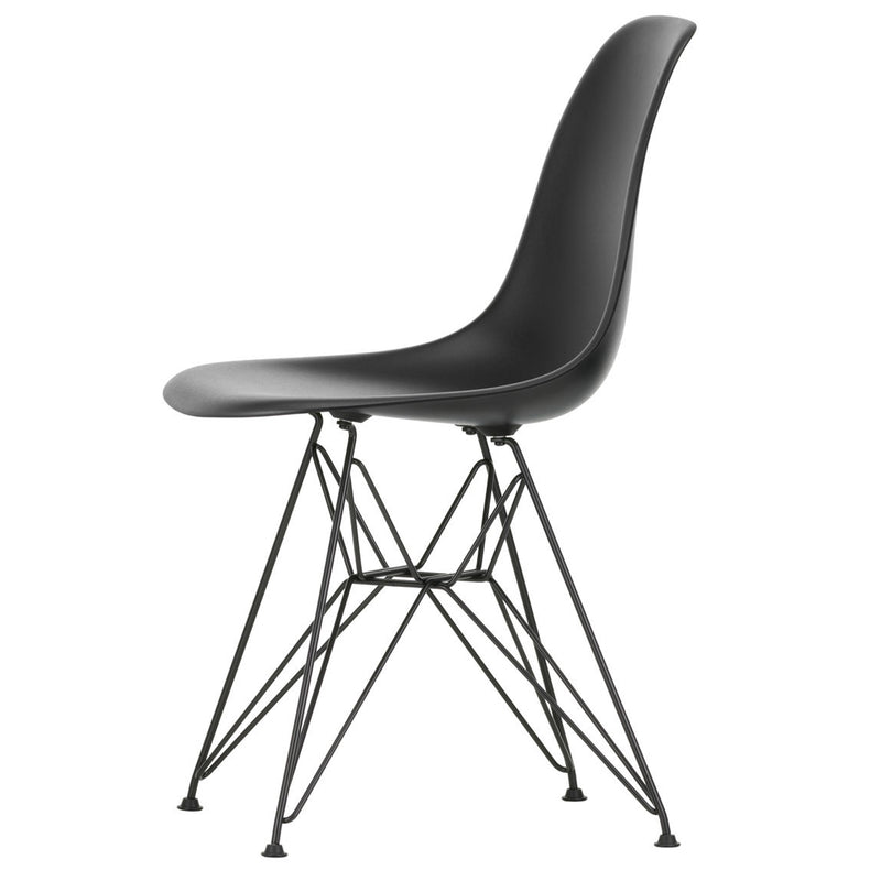 Vitra - Eames Plastic Side Chair DSR RE | Filzgleiter basic dark / tiefschwarz RE / basic dark