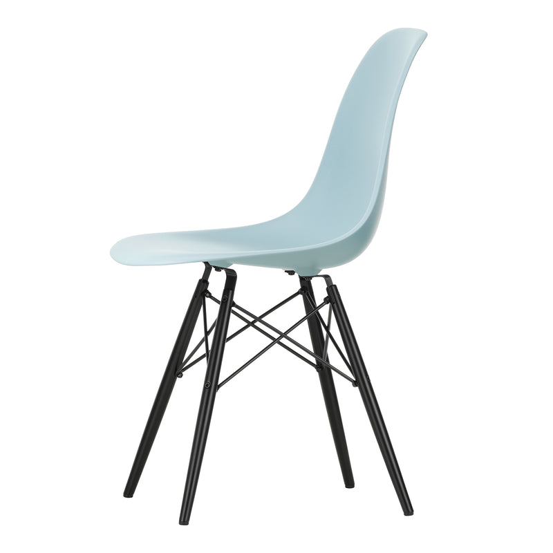 Vitra - Eames Plastic Side Chair DSW RE | Filzgleiter basic dark / eisgrau RE / Ahorn schwarz