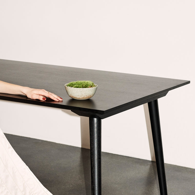 &Tradition - In Between Tisch SK5 & SK6 | 200 x 90 cm / Eiche schwarz