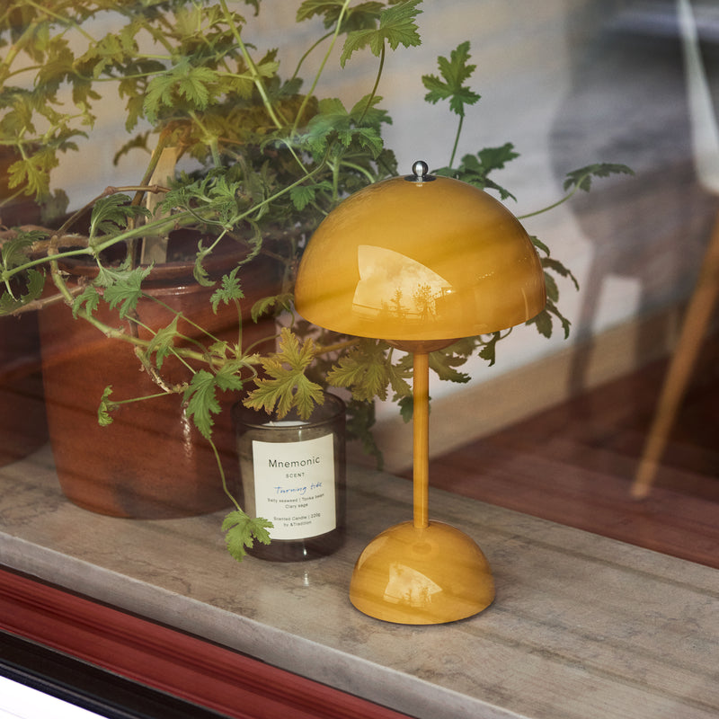 &Tradition - Flowerpot Akku Tischleuchte VP9 | senf