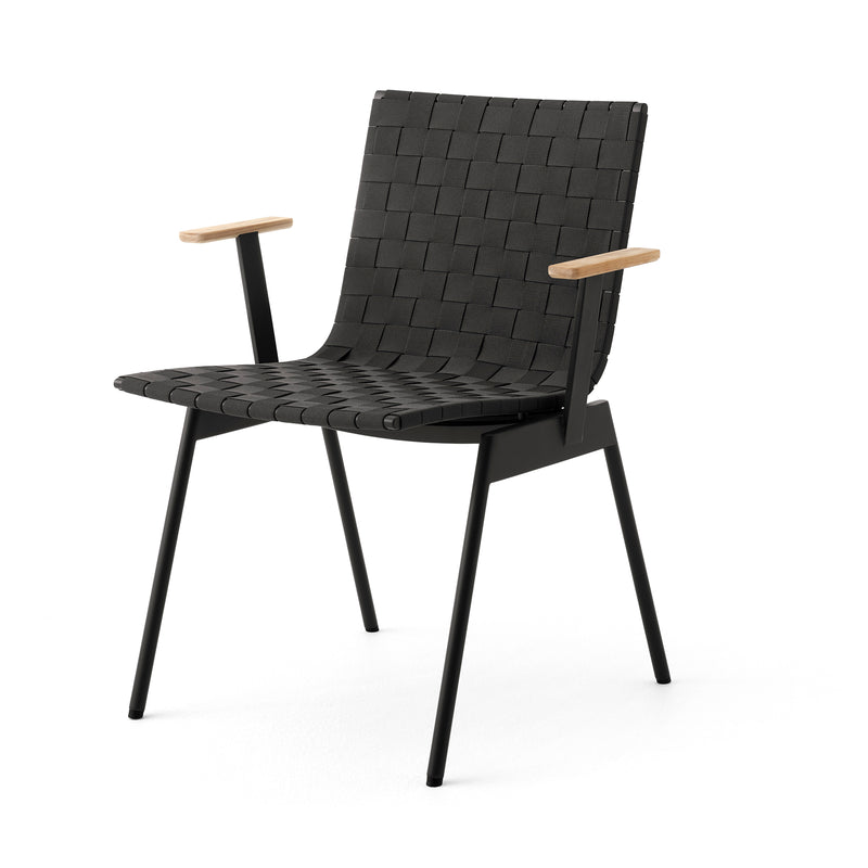 &Tradition - Ville Outdoor AV34 Armlehnstuhl | warm schwarz