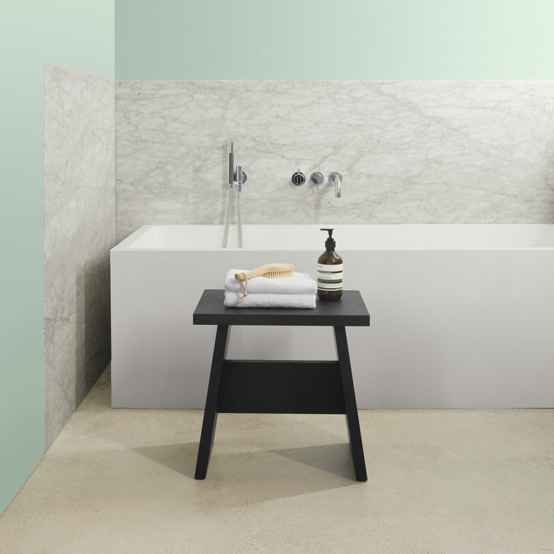 e15 - Langley Hocker | schwarz