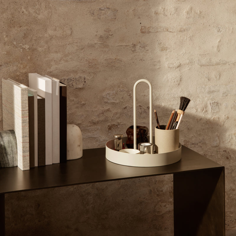 Ferm Living - Grib Tablett | cashmere