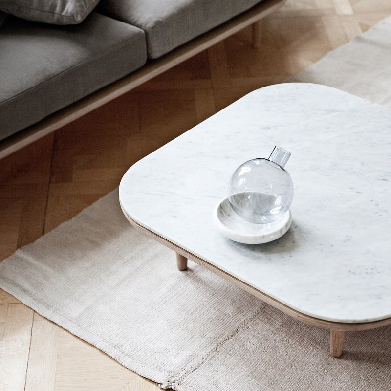 &Tradition - Fly Couchtisch | 80 x 80 cm / Marmor Bianco Carrera