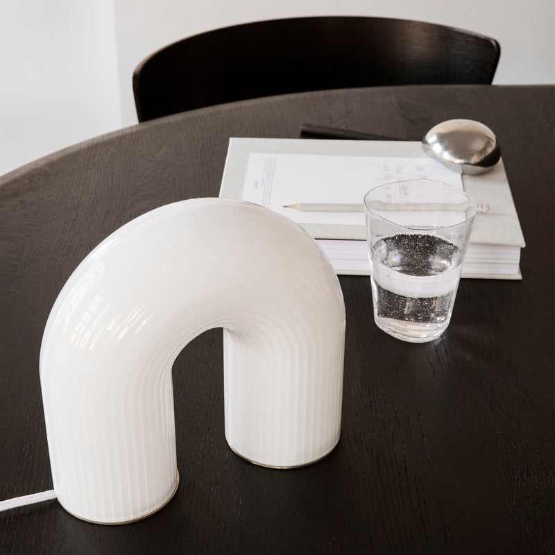Ferm Living - Vuelta LED Tischleuchte