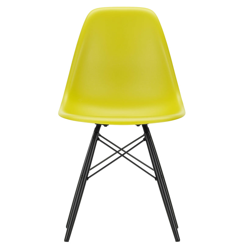 Vitra - Eames Plastic Side Chair DSW RE | Filzgleiter basic dark / senf RE / Ahorn schwarz