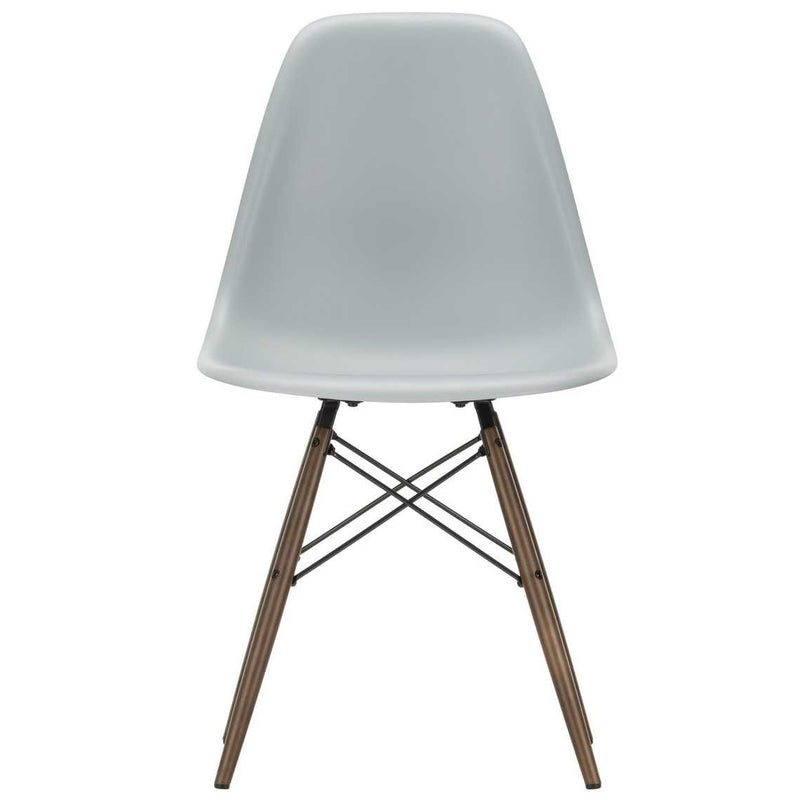 Vitra - Eames Plastic Side Chair DSW RE | Filzgleiter basic dark / hellgrau RE / Ahorn dunkel 