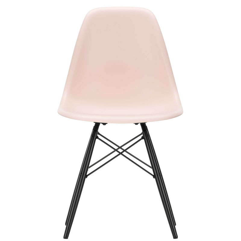 Vitra - Eames Plastic Side Chair DSW RE | Filzgleiter basic dark / zartrosé RE / Ahorn schwarz