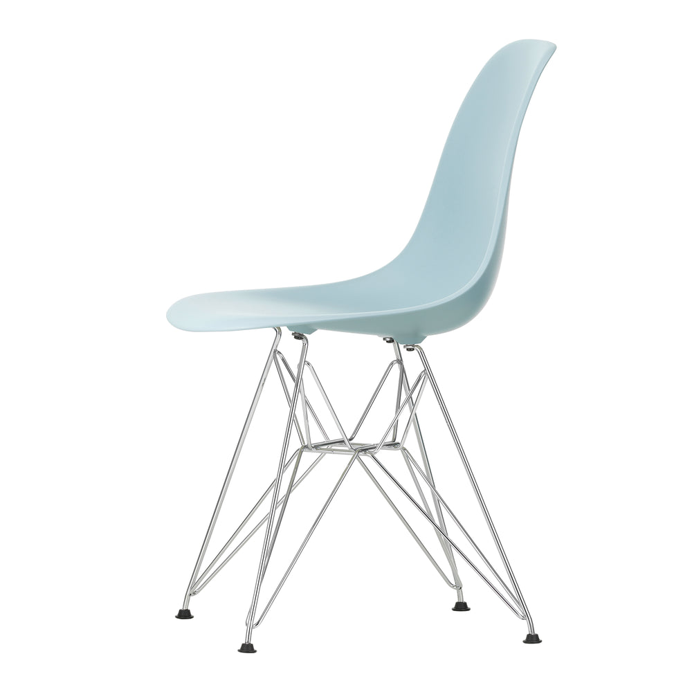 Vitra - Eames Plastic Side Chair DSR RE | Filzgleiter basic dark / eisgrau RE / verchromt