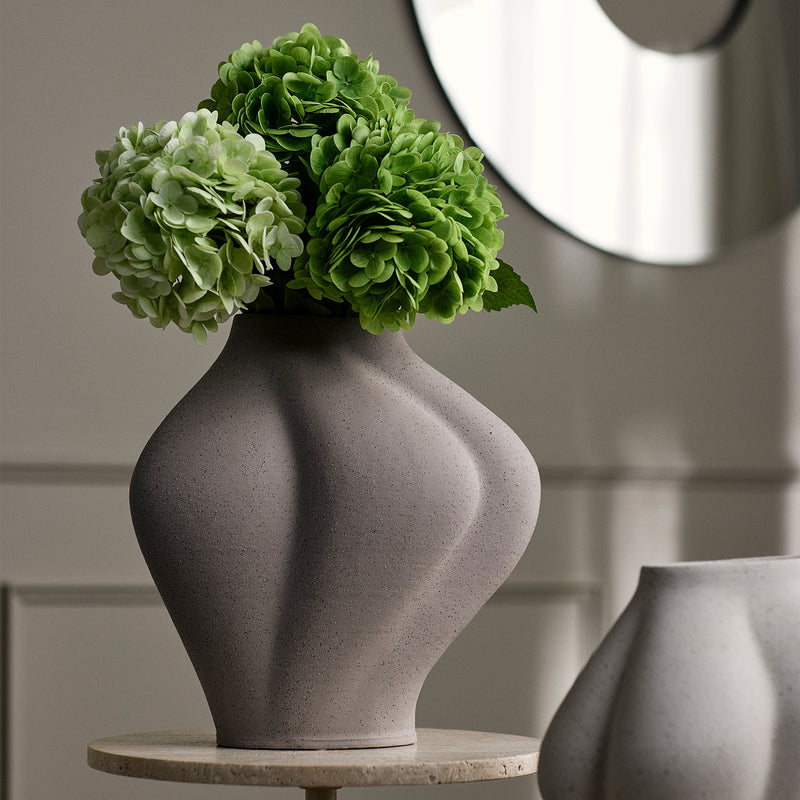 AYTM - Saltare Vase | breit / light taupe