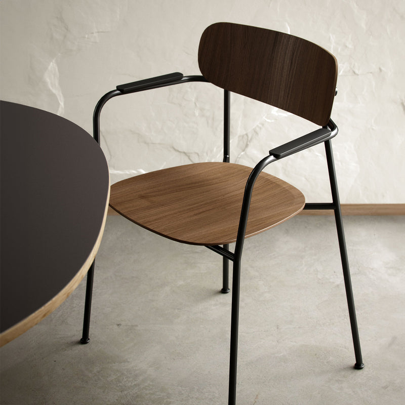 Andersen Furniture - Scope Armlehnstuhl