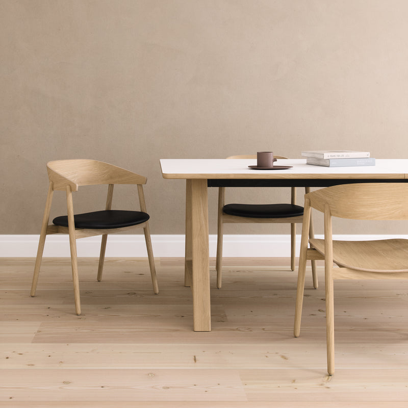 Andersen Furniture - T11 Esstisch