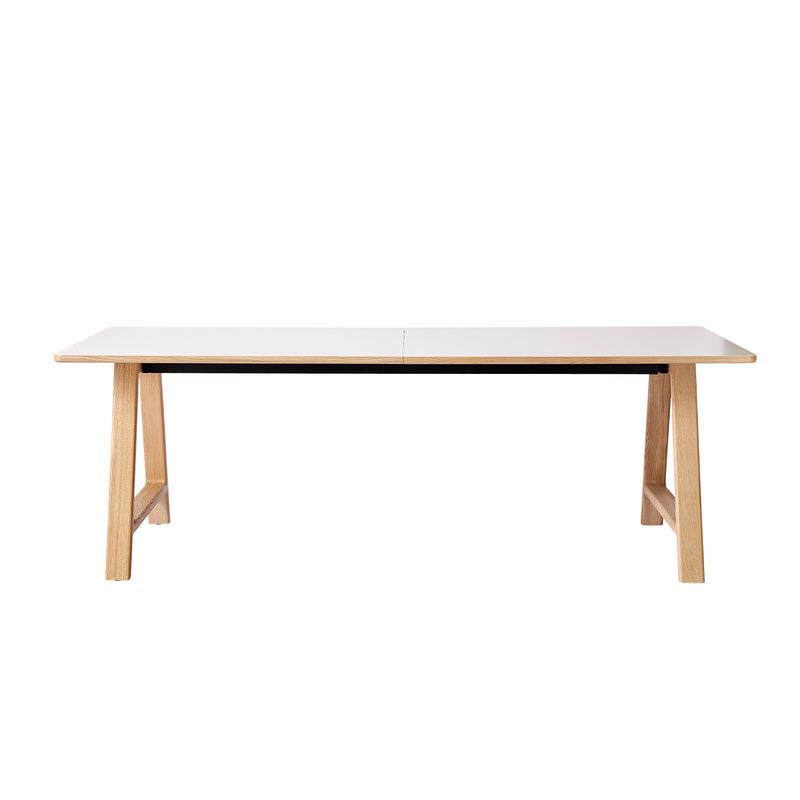 Andersen Furniture - T11 Esstisch