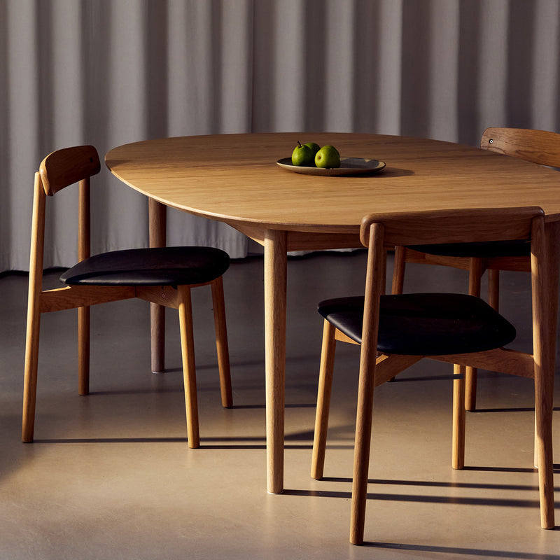 Andersen Furniture - Unite Stuhl | weiß/schwarz
