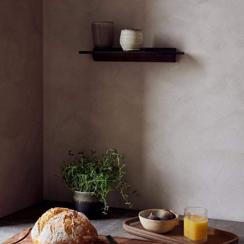Andersen Furniture - Wandablage | 59 x 25 cm / Esche geräuchert/geölt