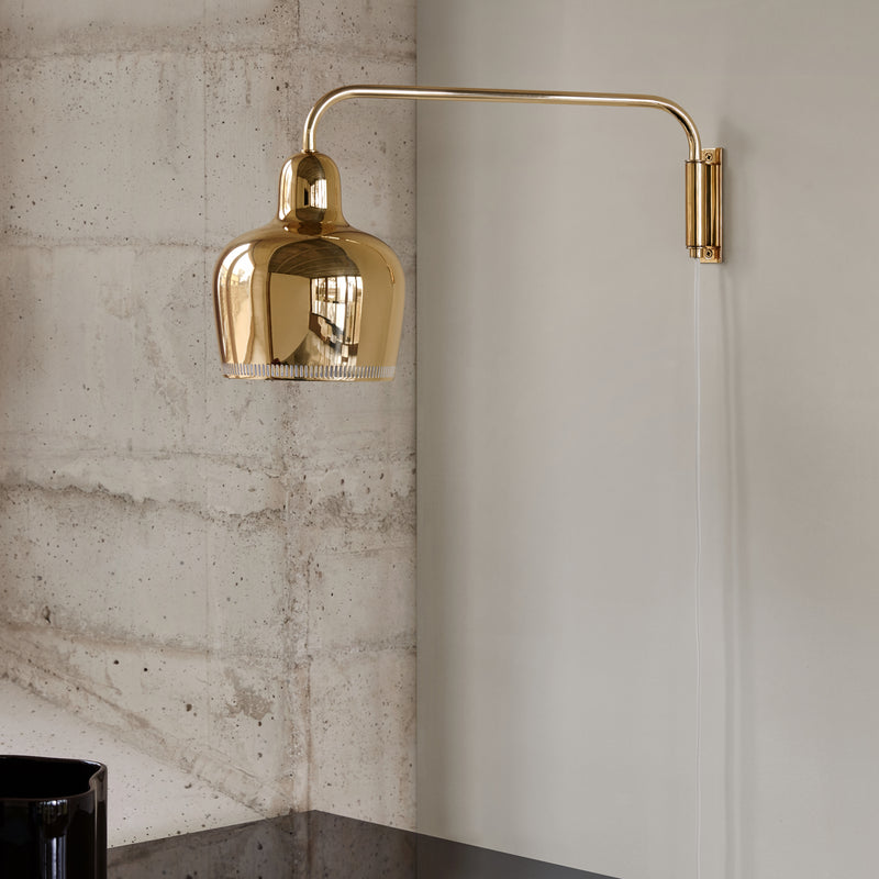 Artek - A330S Golden Bell Wandleuchte