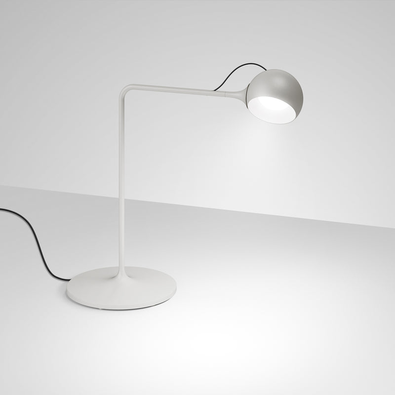 Artemide - IXA LED Schreibtischleuchte