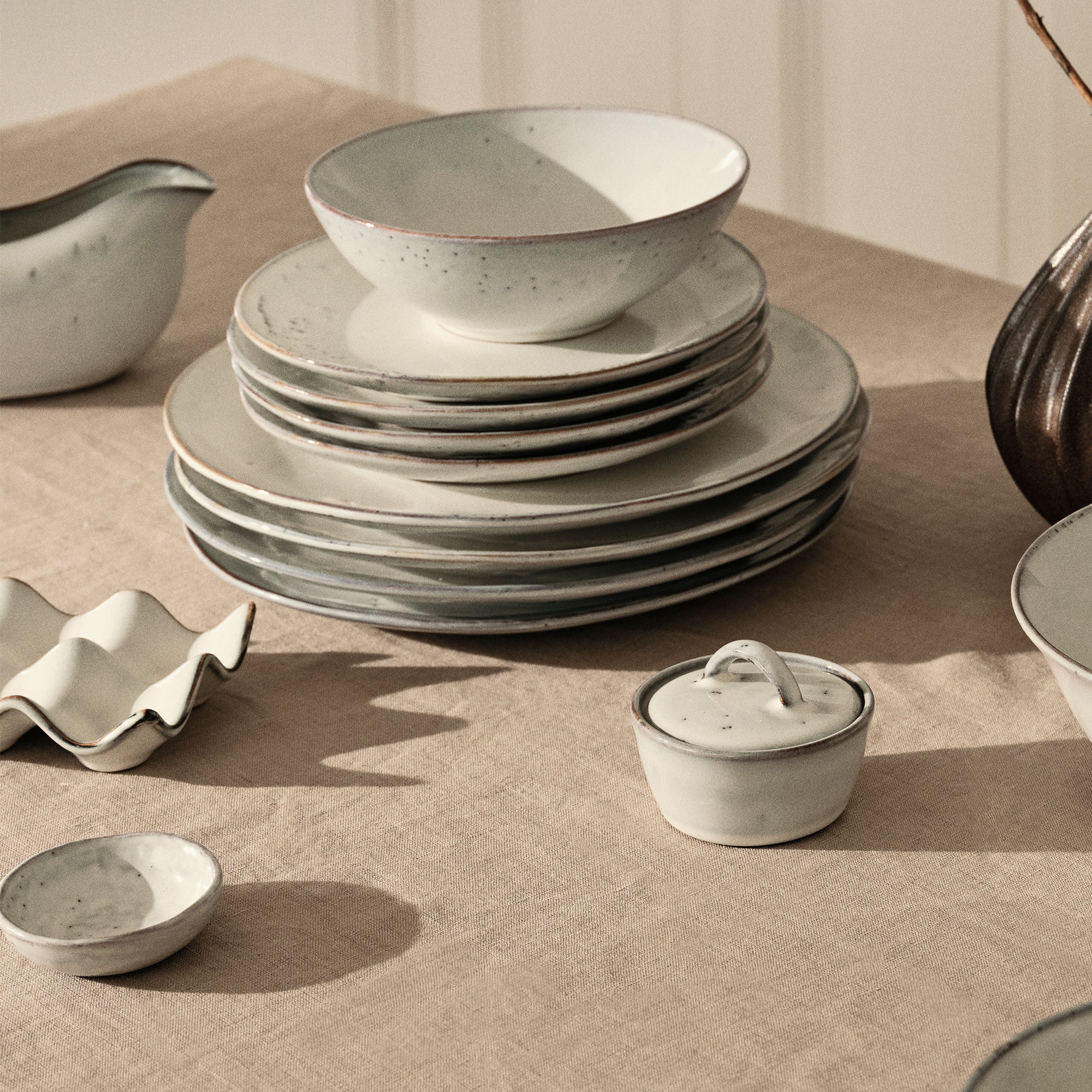 Broste Copenhagen - Nordic Sand Schale mit Deckel | 