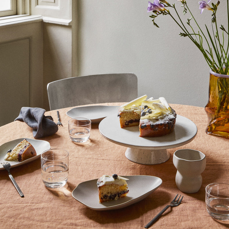 Broste Copenhagen - Nordic Vanilla Tortenplatte | Ø 30 x 10 cm