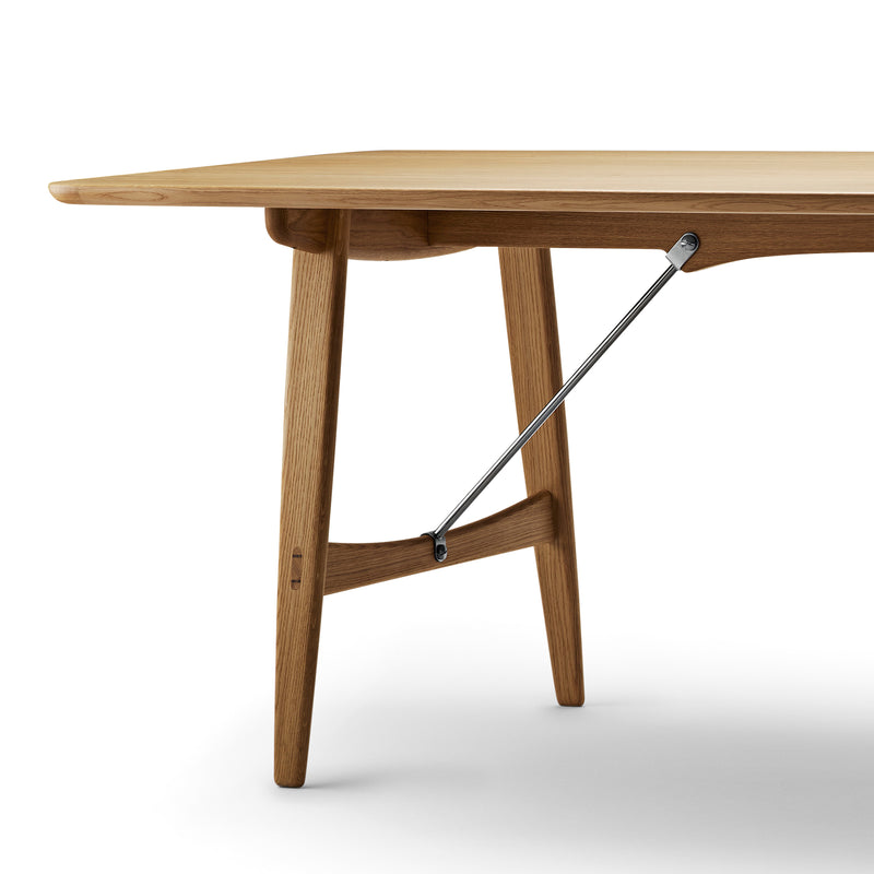 Carl Hansen - BM1160 Hunting Esstisch