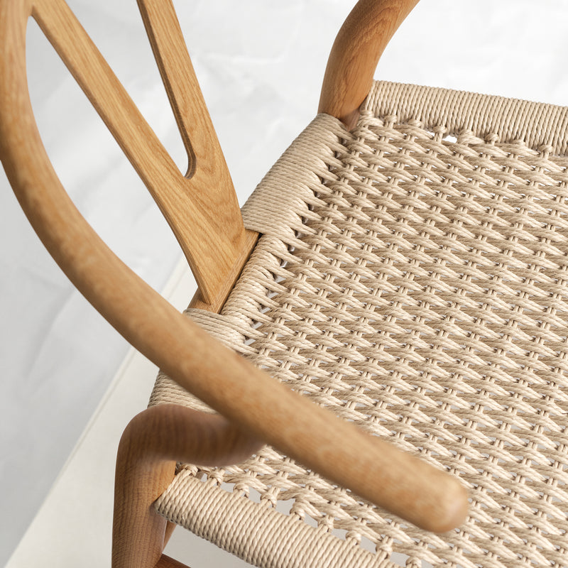 Carl Hansen - CH24 Wishbone Chair, schwarzes Geflecht