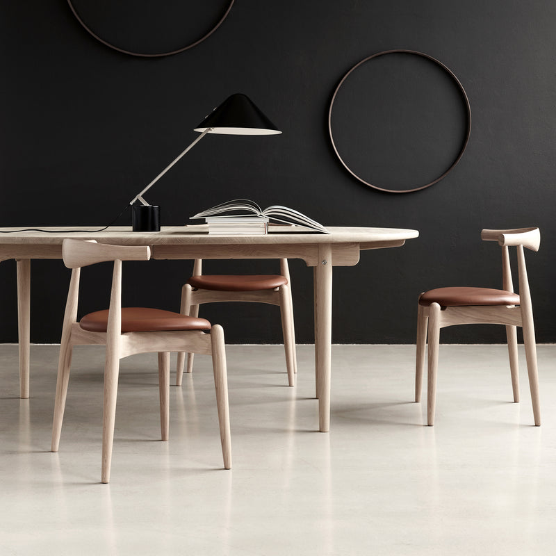 Carl Hansen - CH338 ausziehbarer Esstisch