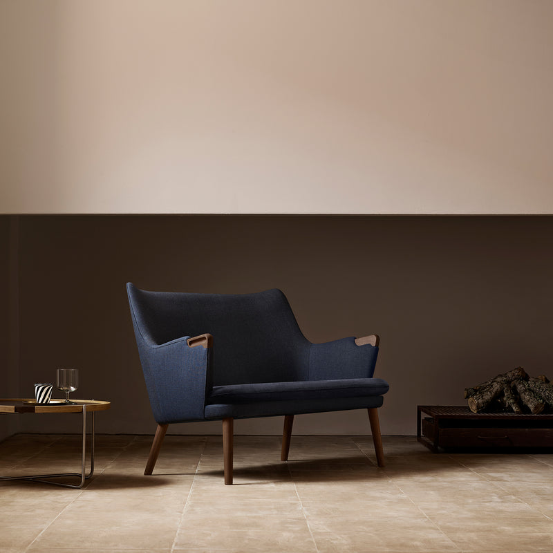 Carl Hansen - CH72 Sofa