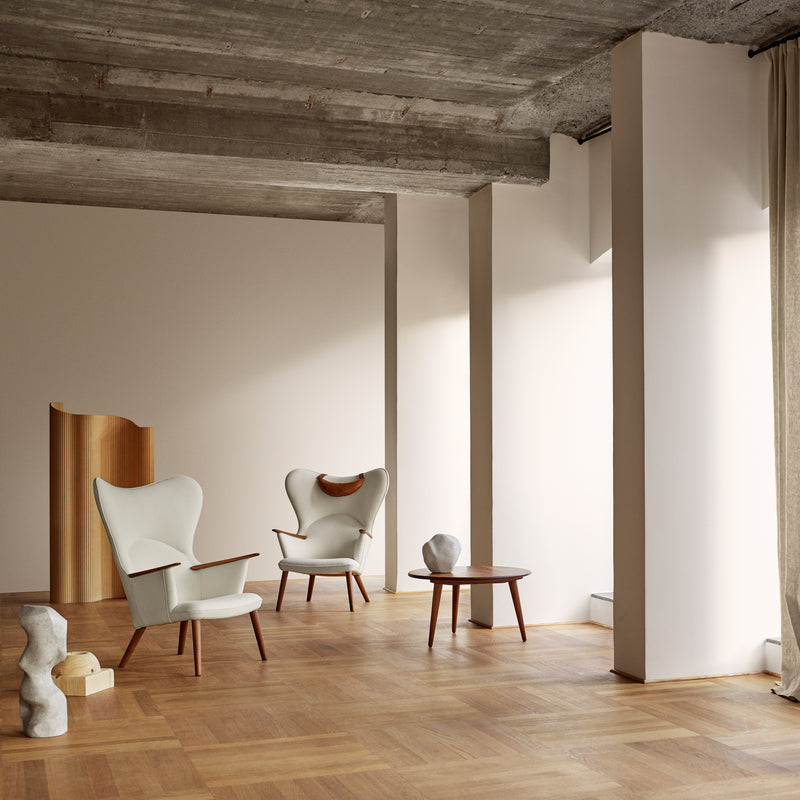Carl Hansen - CH78 Mama Bear Lounge Chair