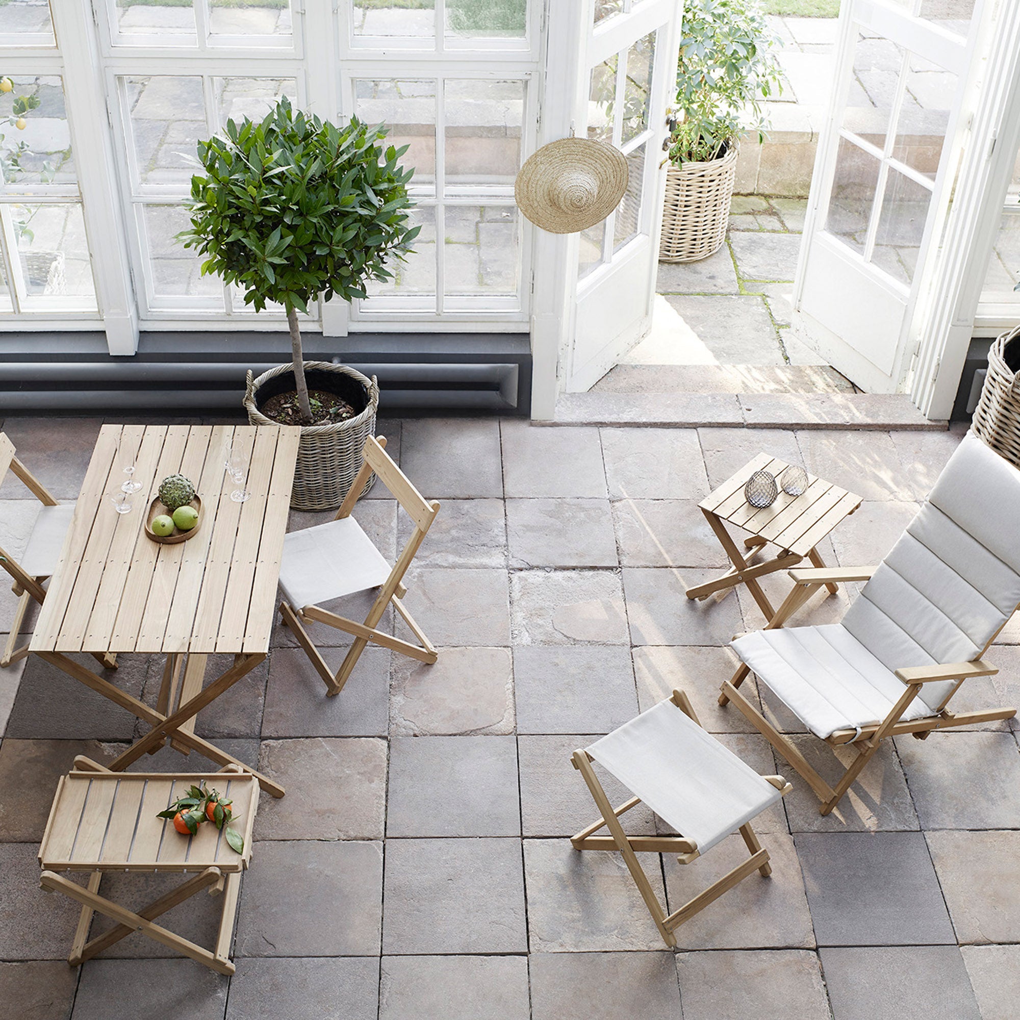 Carl Hansen - BM5868 Beistelltisch | 