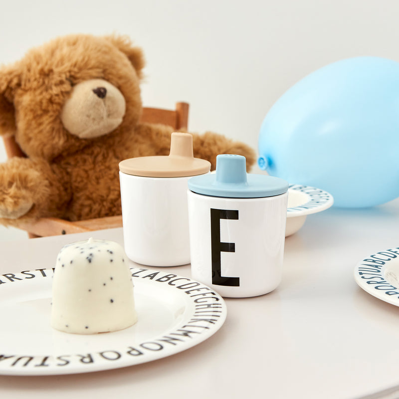 Design Letters - AJ Ecozen Becher
