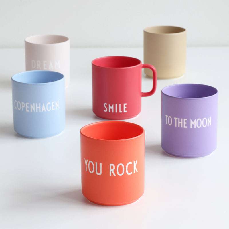 Design Letters - AJ Favourite Porzellan Becher mit Henkel