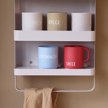 Design Letters - AJ Favourite Porzellan Becher