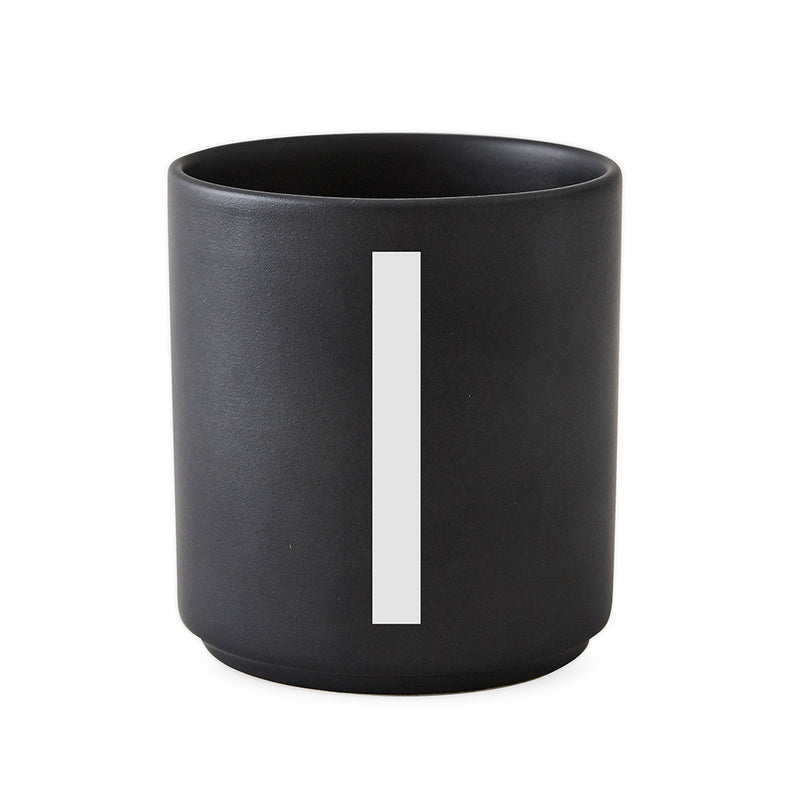 Design Letters - AJ Porzellan Becher | I / schwarz