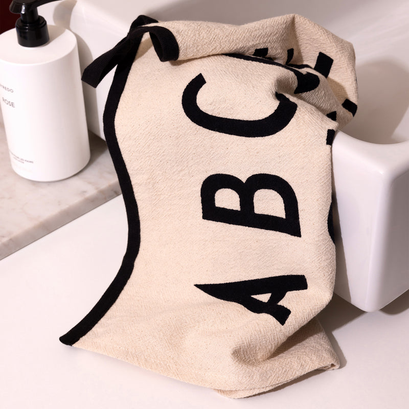 Design Letters - ABC Premium Classic Geschirrtuch
