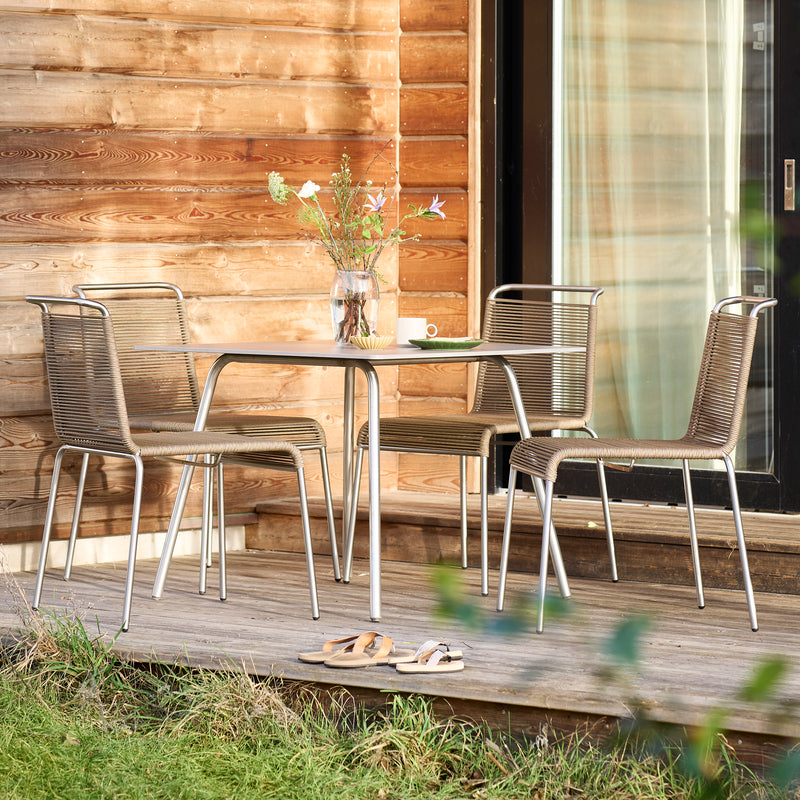 FDB Møbler - M20 Teglgård Outdoor Stuhl